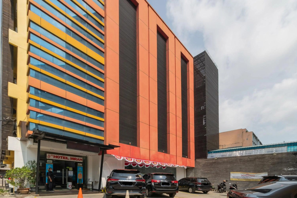 Mirah Hotel