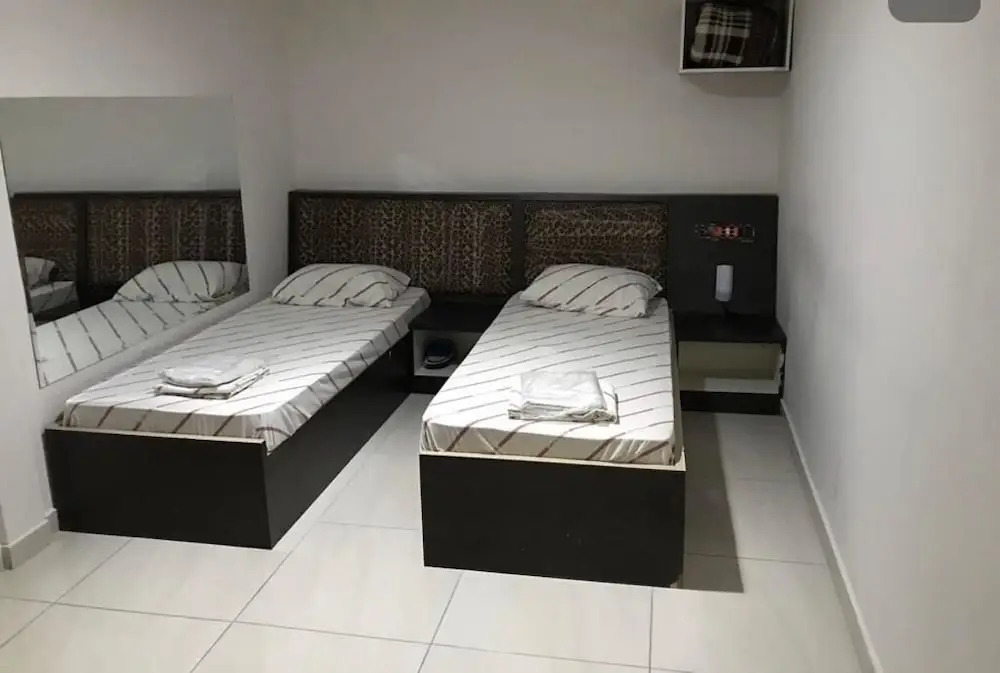 Hotel Cumbica Guarulhos - Café da Manhã e Estacionamento Incluso