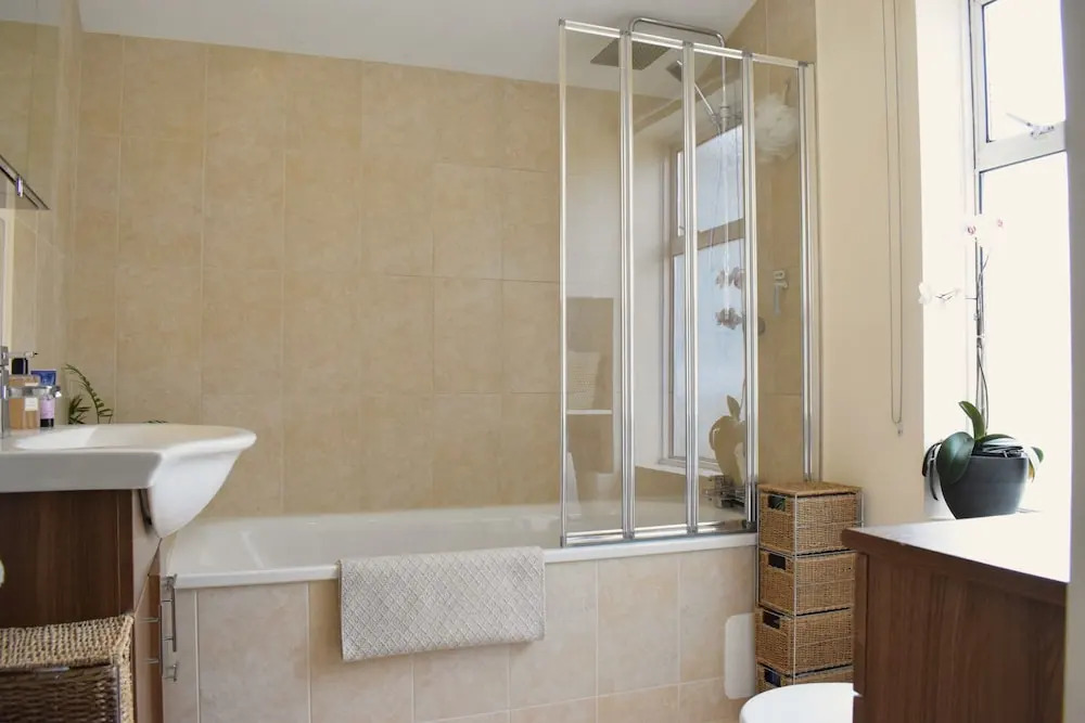 2 Bedroom House Close To Peckham Rye Park