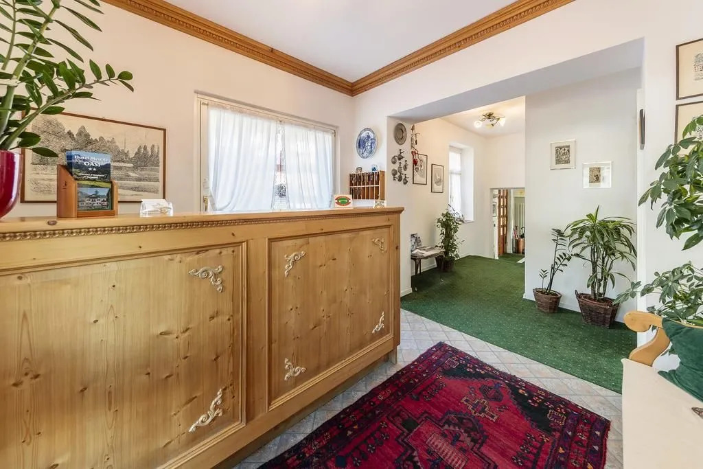 Hotel Oasi