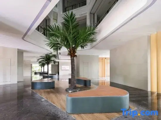 Sanya Yazhou Bay sea waves travel luxury seascape apartment