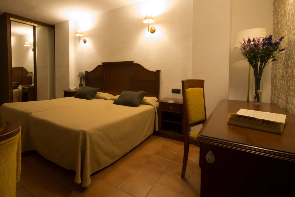 I AM La Posada Hotel and Apartment