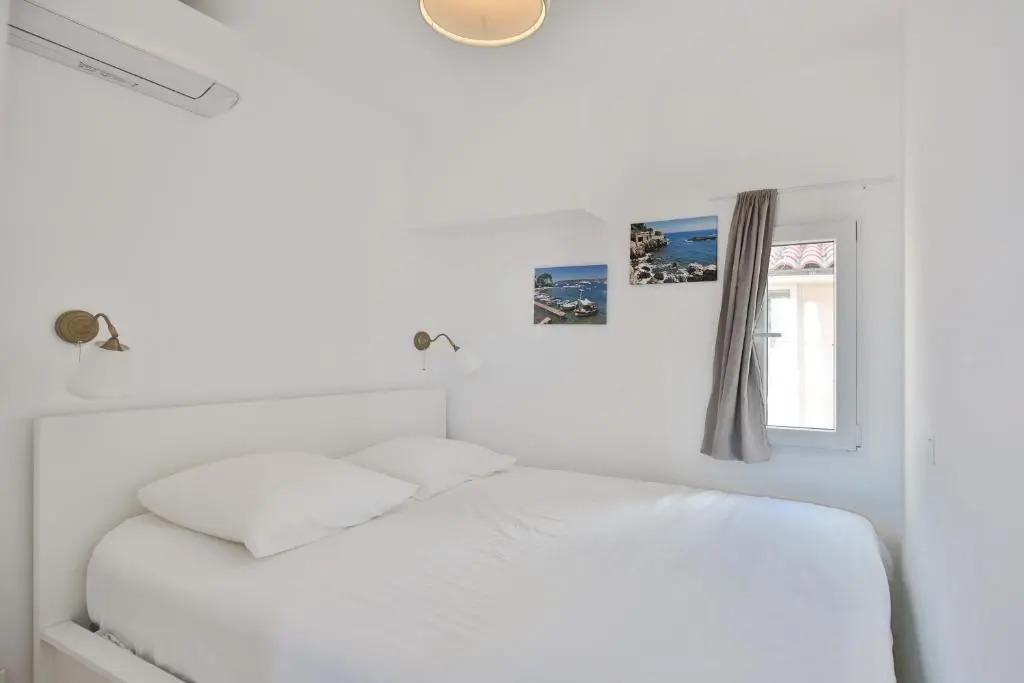 Newly Renovated Apt/2 Terraces/Sea+Mountain Views