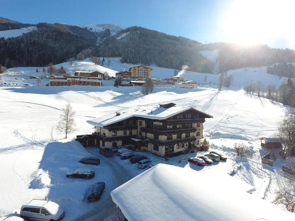 Bike & Ski Hotel Unterellmau