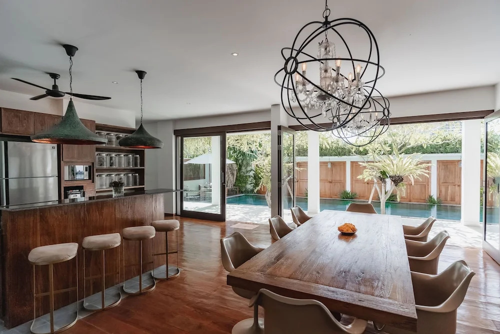 Aram Residence