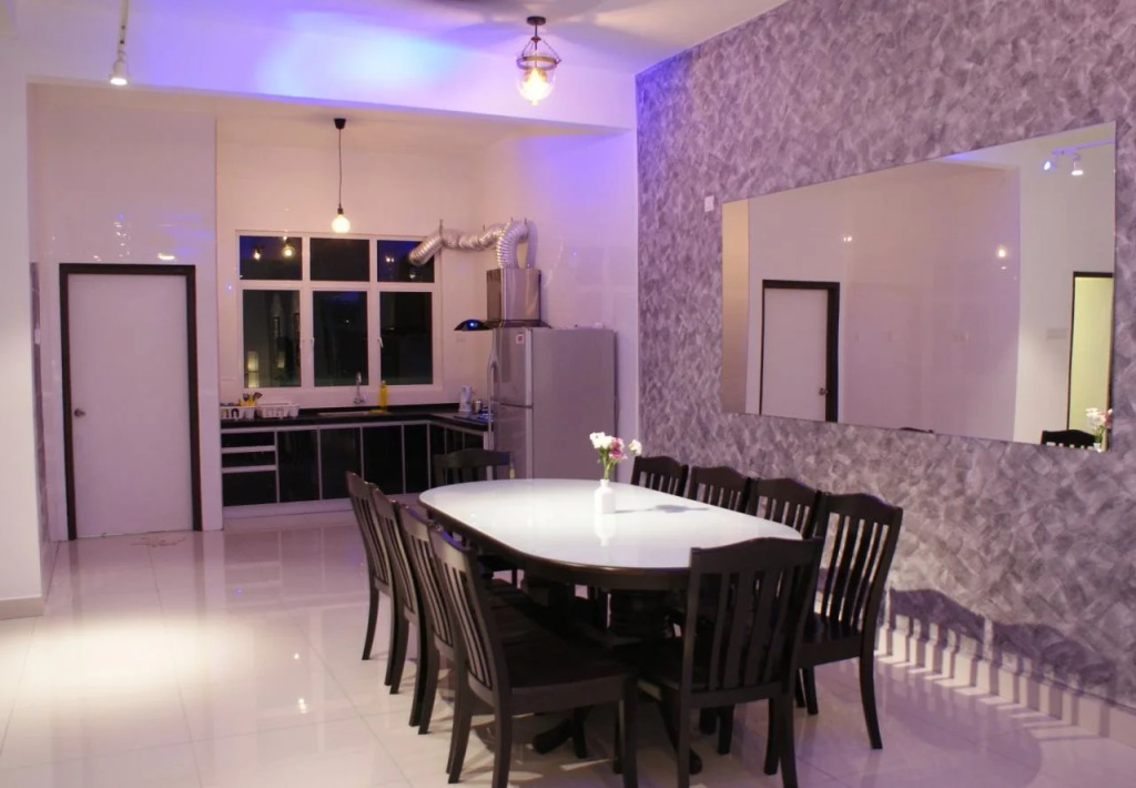 Shamrock Seaview 11 Villa
