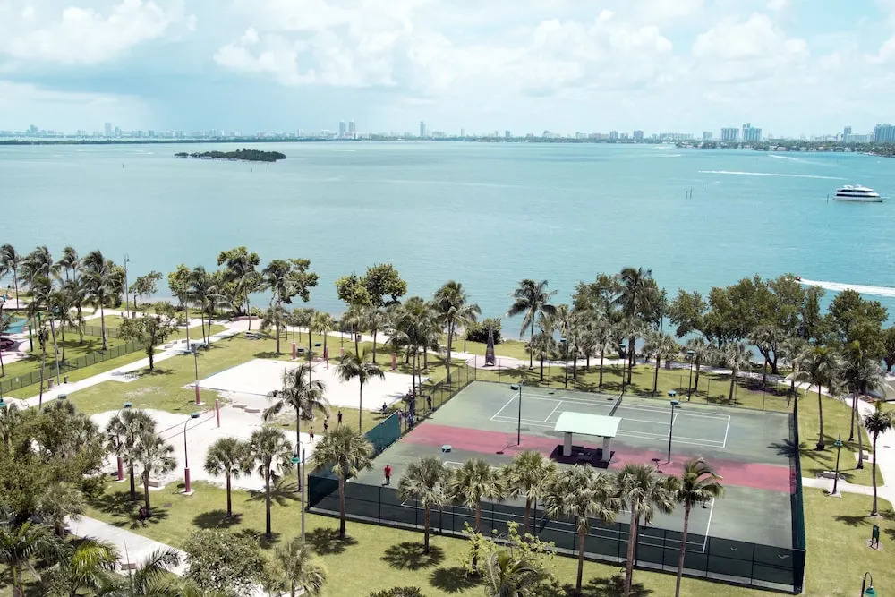 One Luxury Miami Brickell