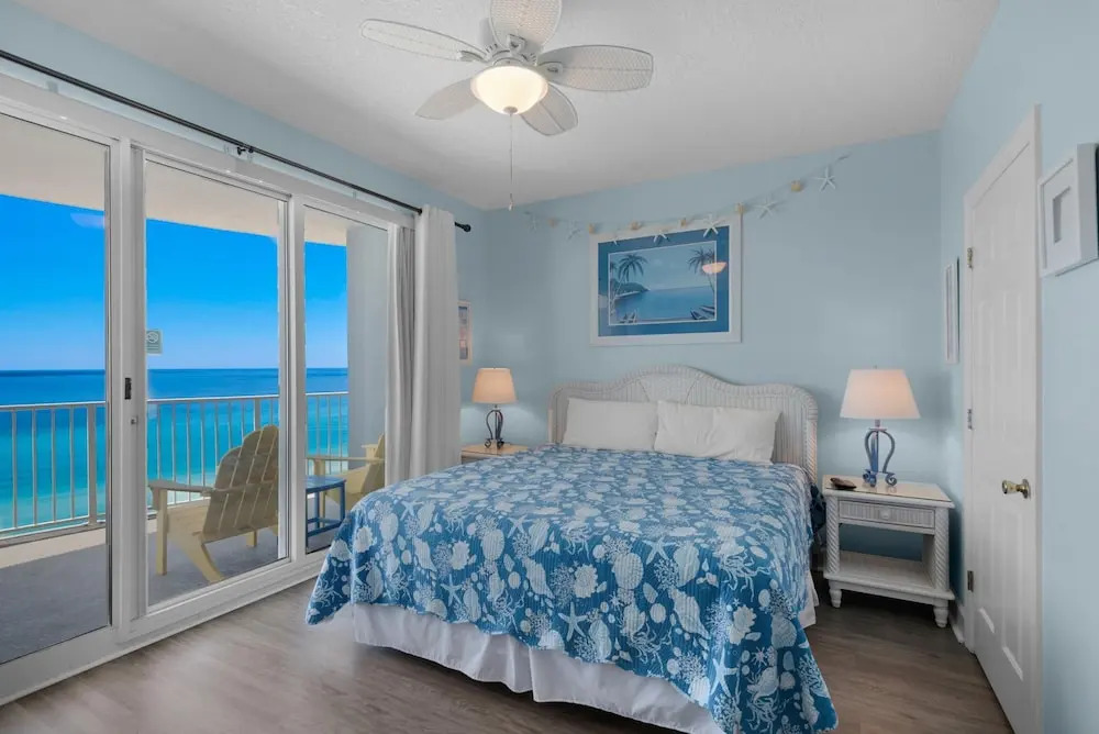 Twin Palms 1201