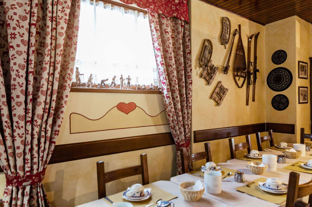 Hotel Jumeaux
