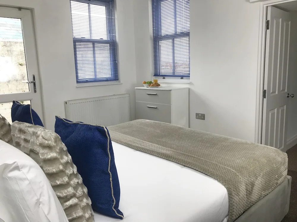 Lux Blu - Truro Apartment