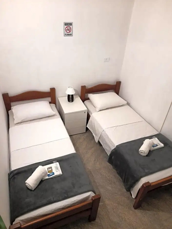 LÍAH Hostel & Suites