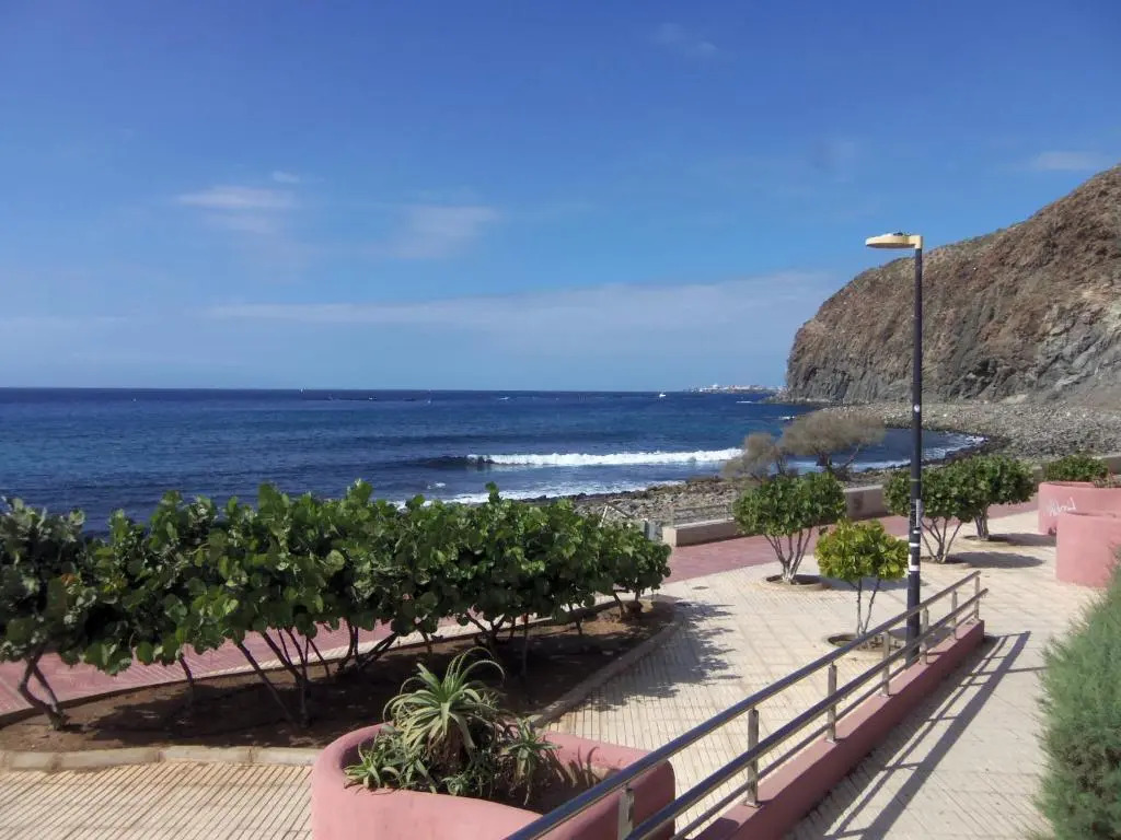 Comfortable apartment with amazing sea views