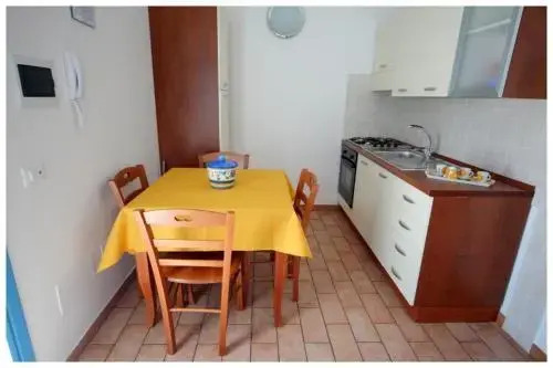 Plaia Apartments