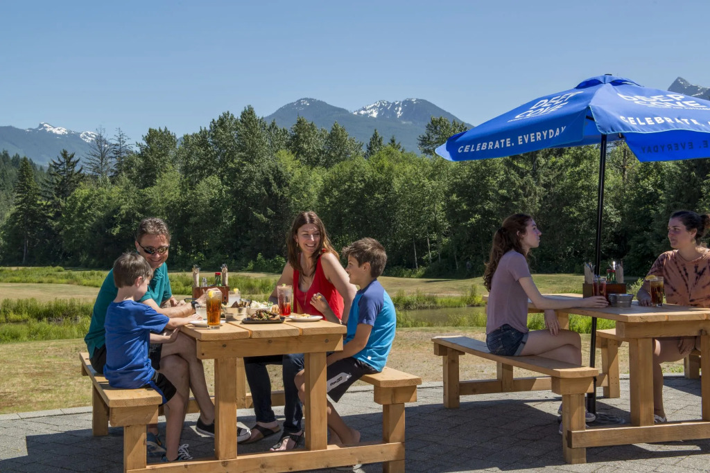 Executive Suites Hotel and Resort, Squamish