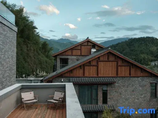 Lezhi Yunshen Resort