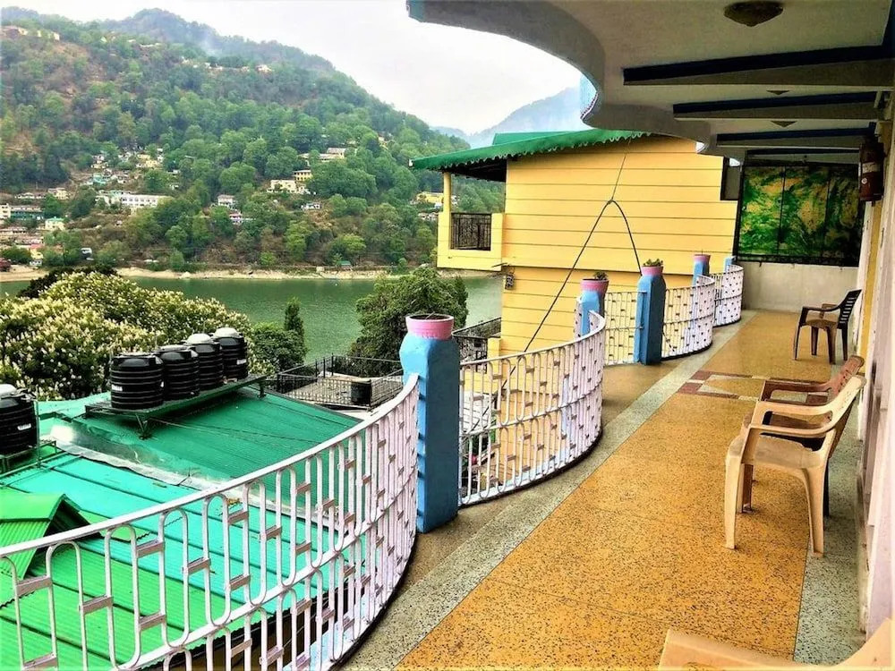 Hotel Atithi