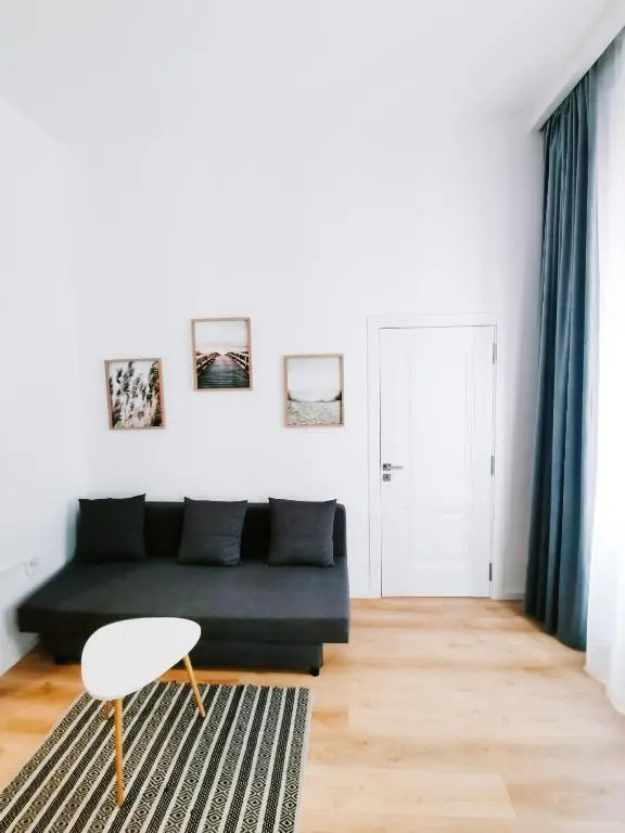 Fly Residence Apartment