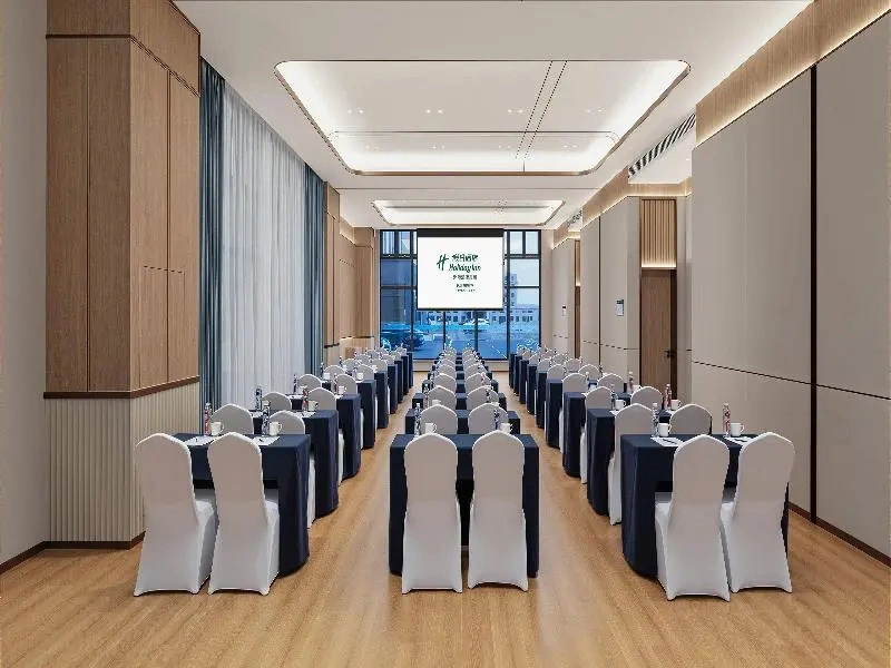 Holiday Inn Bayanbulak  by IHG