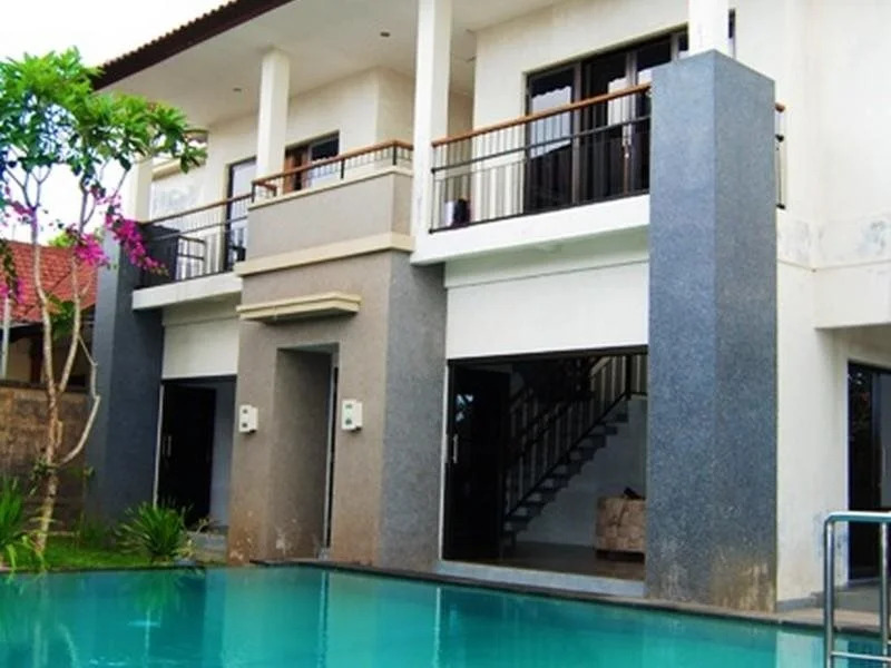 Suzanne Homestay