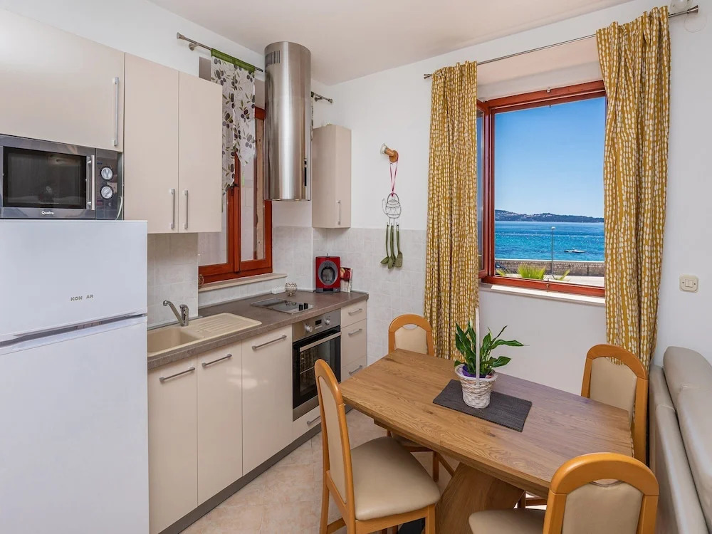 Villa Ana Apartments