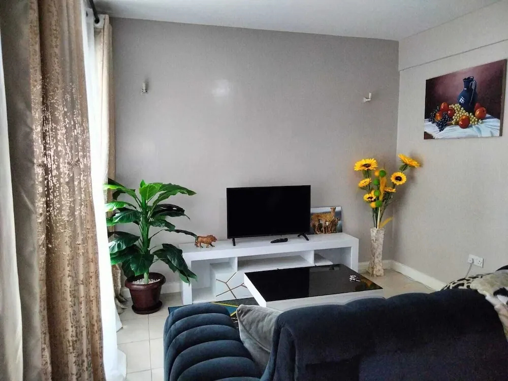 Lux Suites Laiser Place by Tsavo Rongai