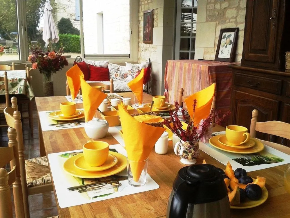 Château de Bournand B&B
