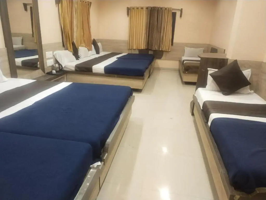 Hotel Sai D-lax