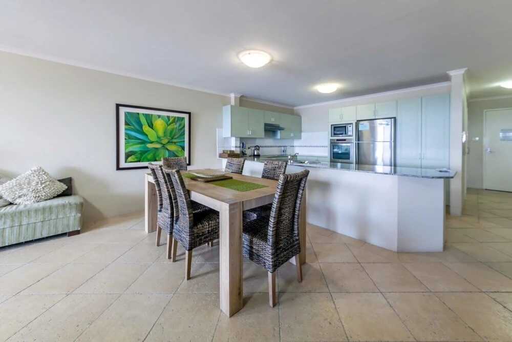Nelson Towers, Unit 43/71 Victoria Parade