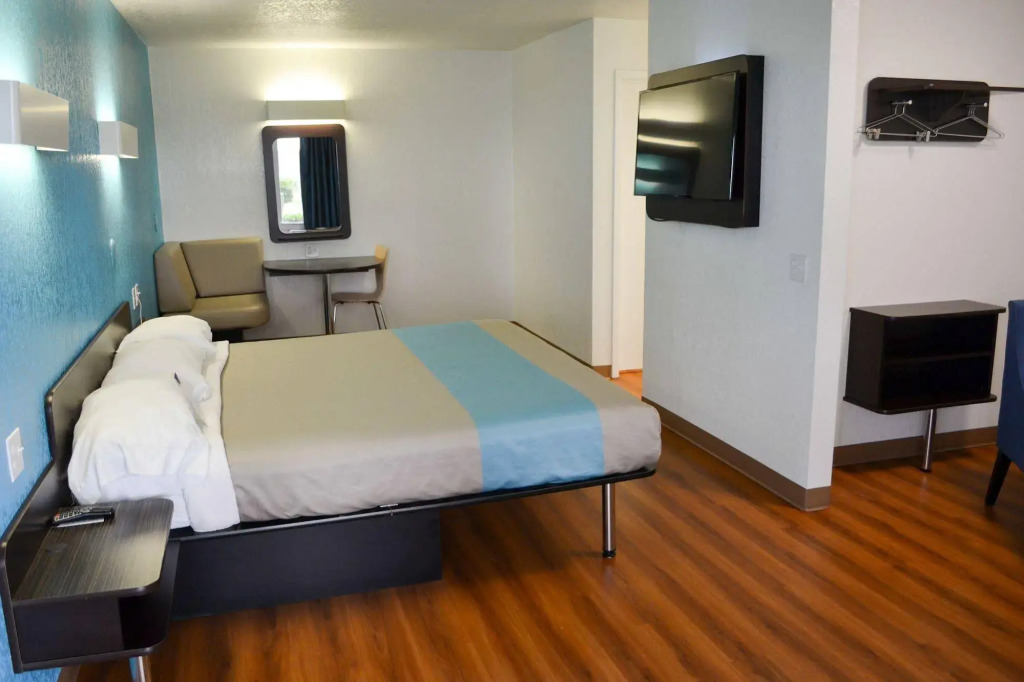 Motel 6-Irving, TX - Irving DFW Airport East