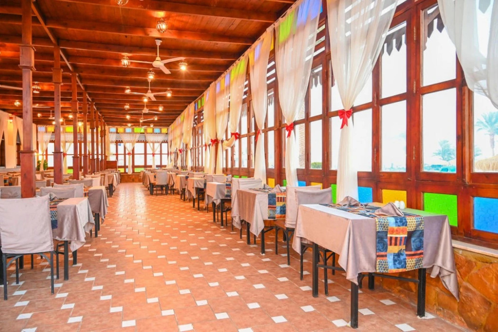Protels Beach Club & SPA