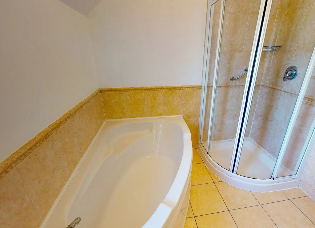 Dingle Courtyard Cottages 2 Bed Sleeps 4