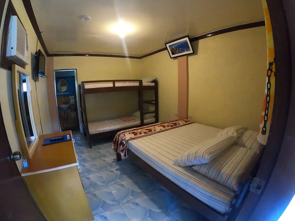 Bohol Sea Breeze Cottages and Resort