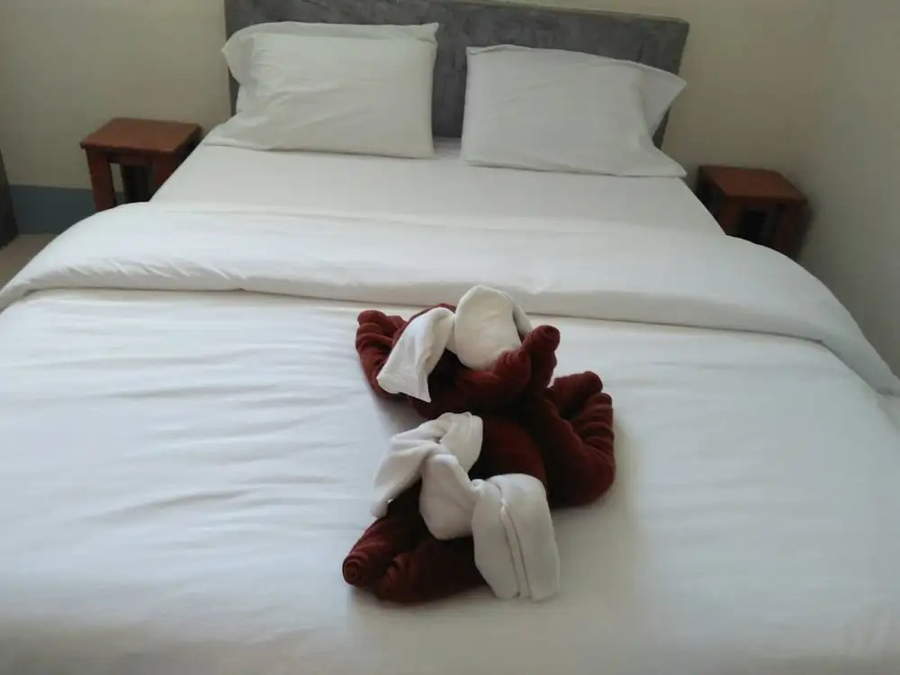 Top Harvest Rental Hostel