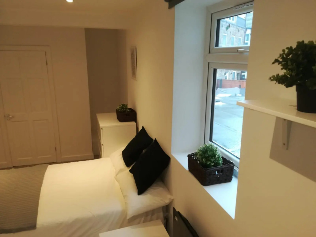 1102 Harrow Studios by Everywhere to Sleep London