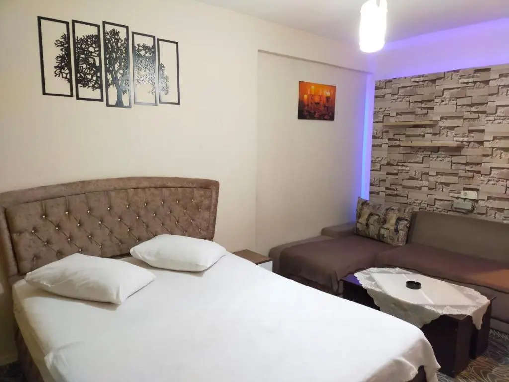 Rainbow Suite