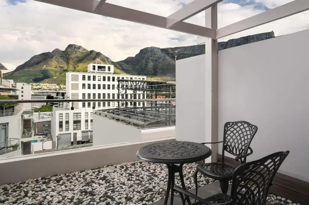 Protea Hotel Fire & Ice by Marriott Cape Town