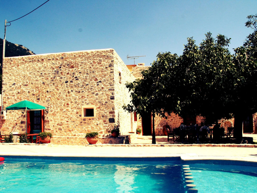 Greek-style Villa in Impros for 10 people with Private Pool