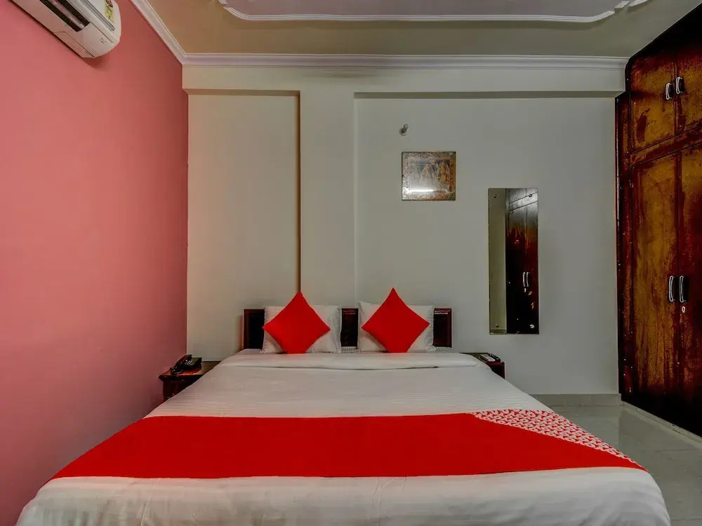 OYO 17265 Hotel Kankariya