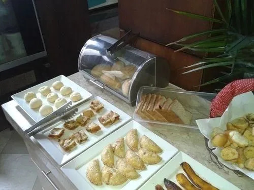 Feira Plaza Hotel