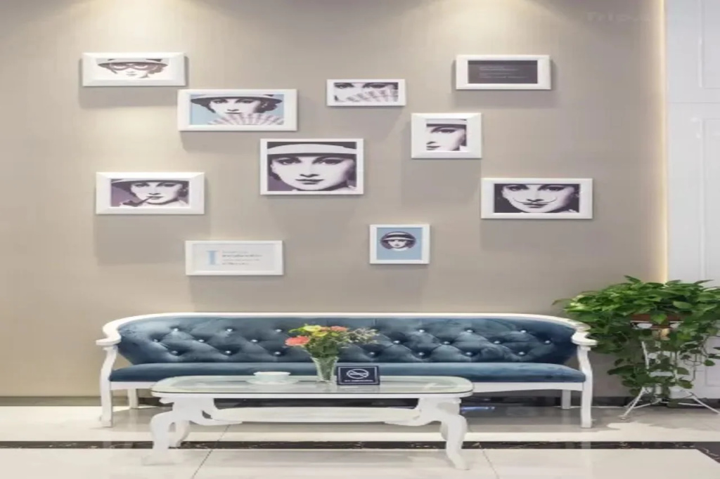 XANA LITE Hotel Shixi Metro Station
