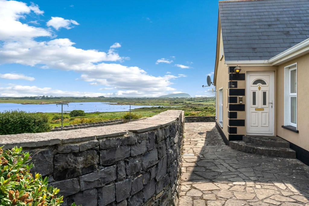 Cottage 207 - Ballyconneely