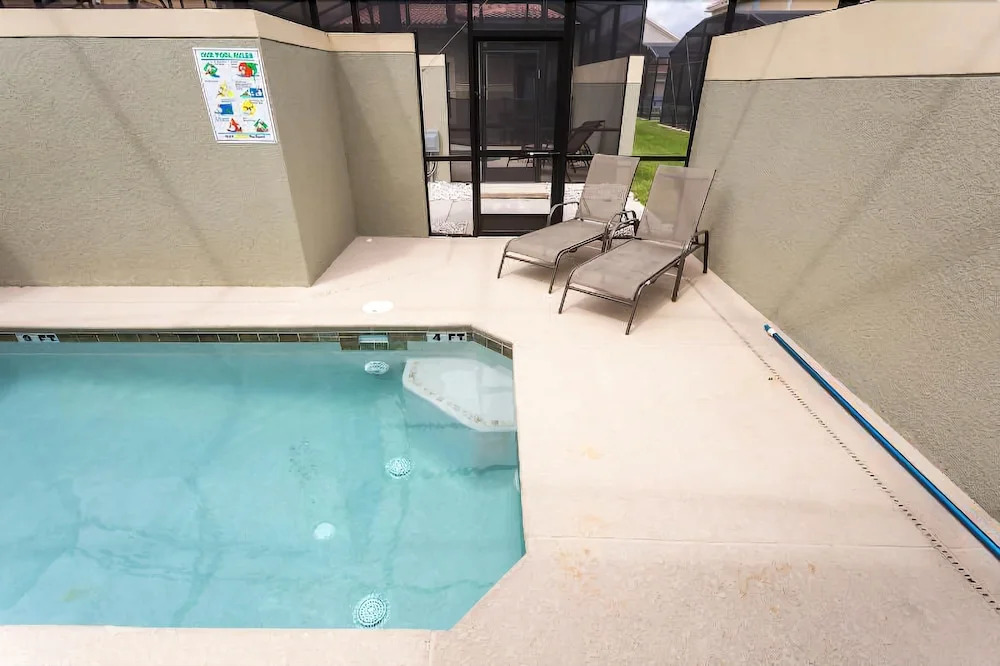 5 bedroom villa - Paradise Palms Resort