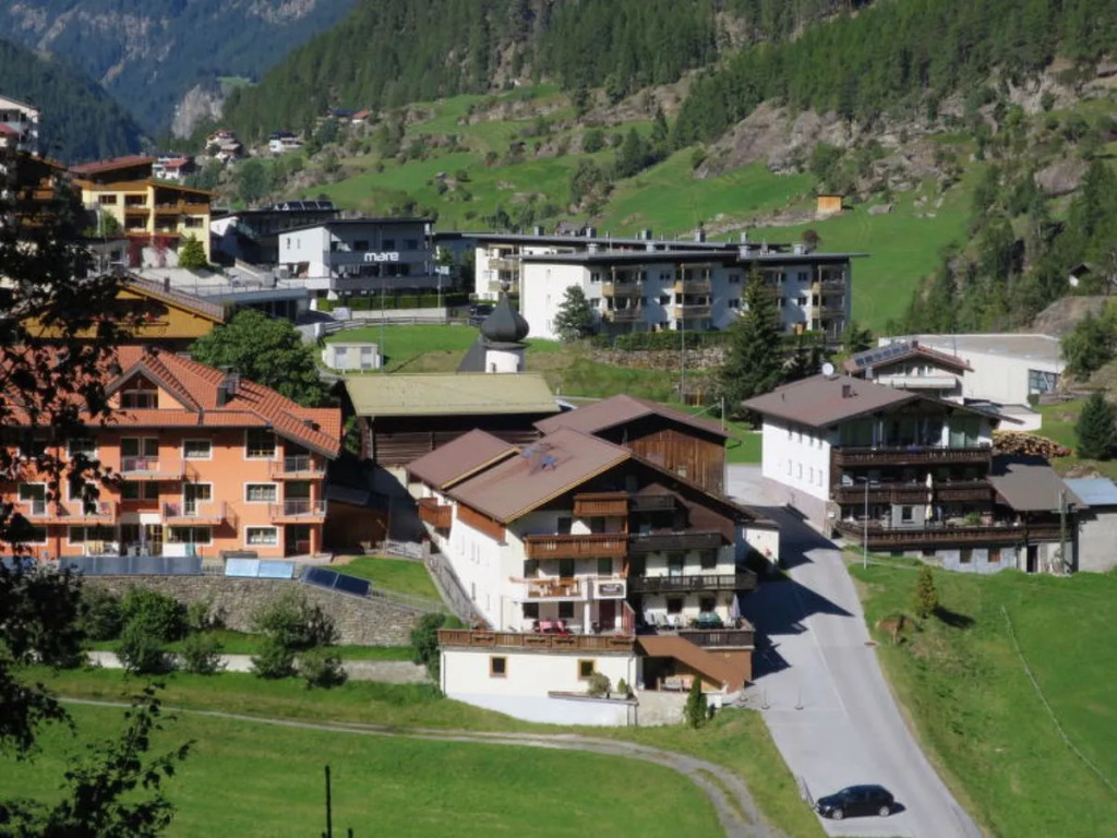 Holiday Home Willi by Interhome