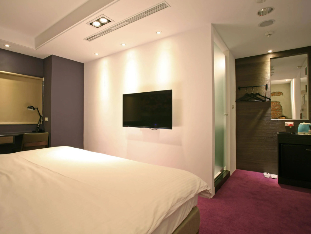 P&F Hotel