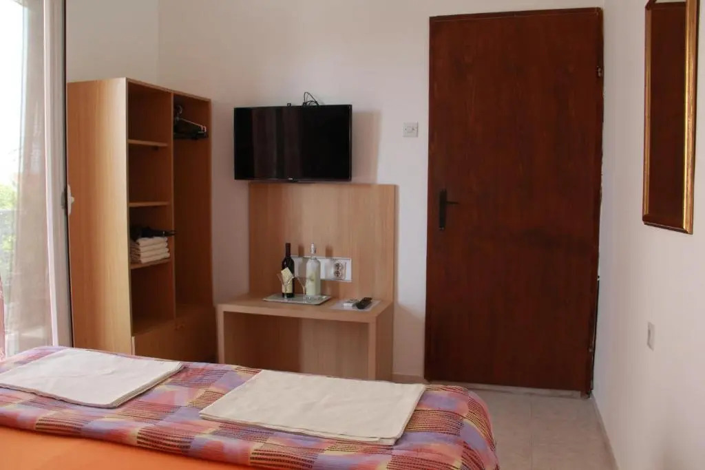 Mitko Apartments