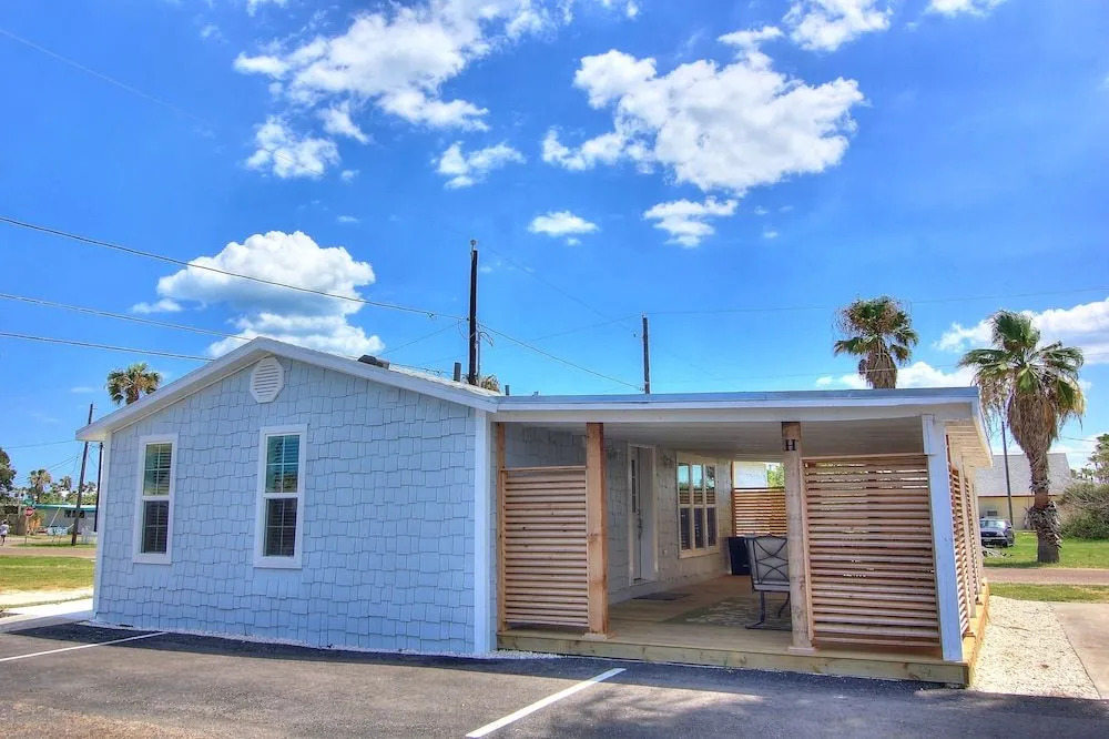 Hurricane Harbour Ss523h 2 Bedrooms 2 Bathrooms Cottage