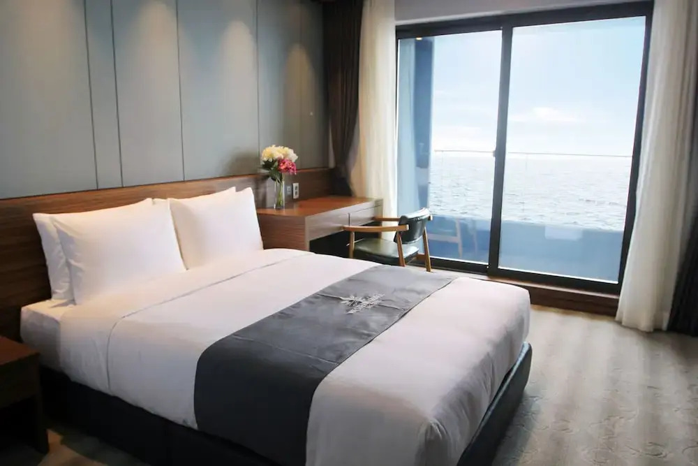 Incheon Grace Suite Hotel