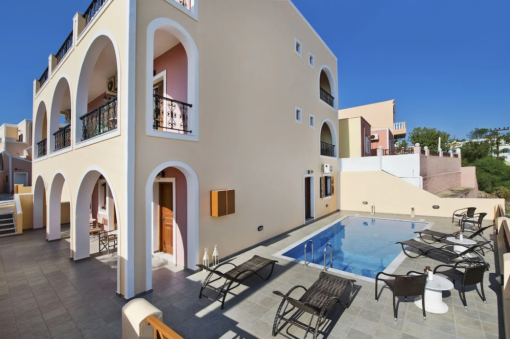 Anemone Luxury Suites