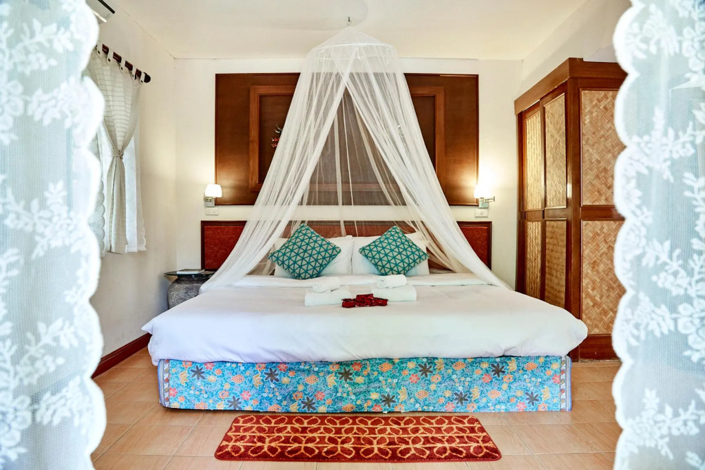 Natural Wing Health Spa and Resort