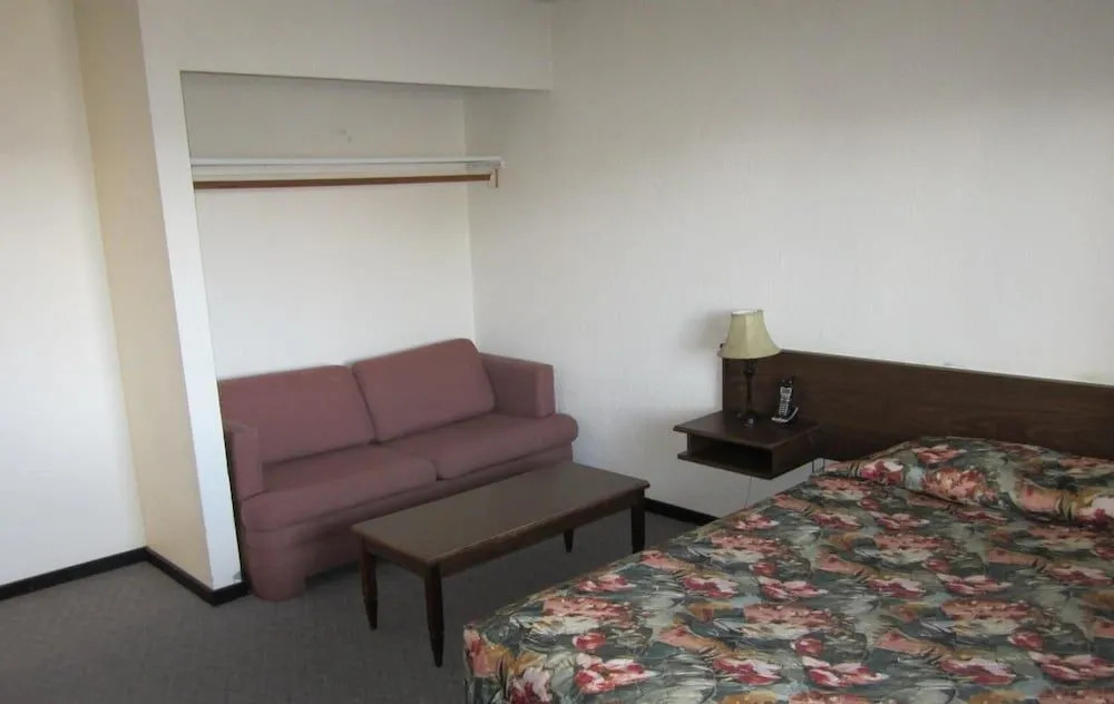 Brothers Inn Motel